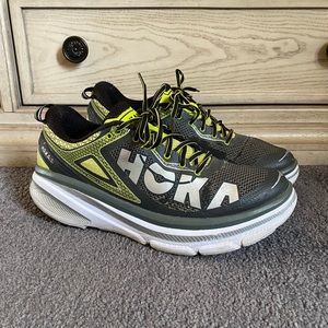 Hoka Bondi 4